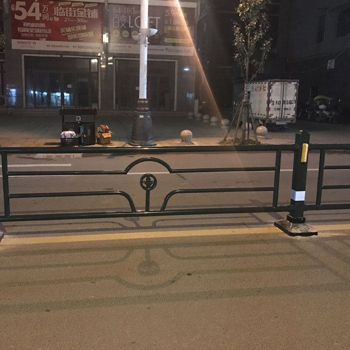 芜湖道路护栏-09